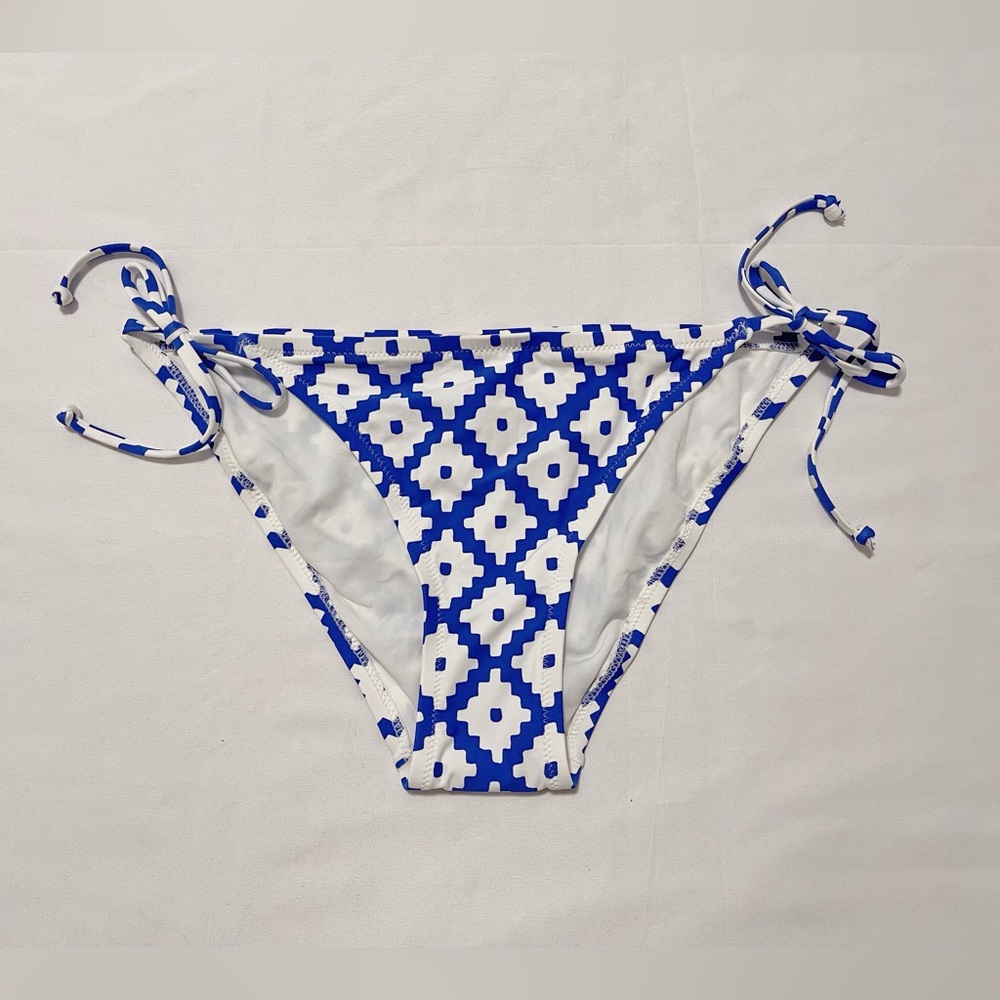 ✨Host Pick✨NWOT J. Crew String Bikini Bottom in SZ Blockprints